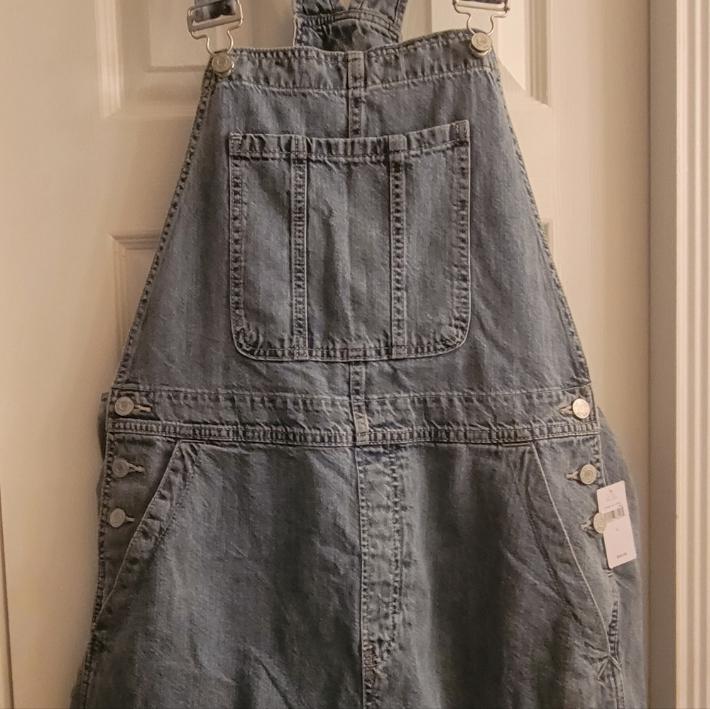 Gap Shorts Overalls NEW